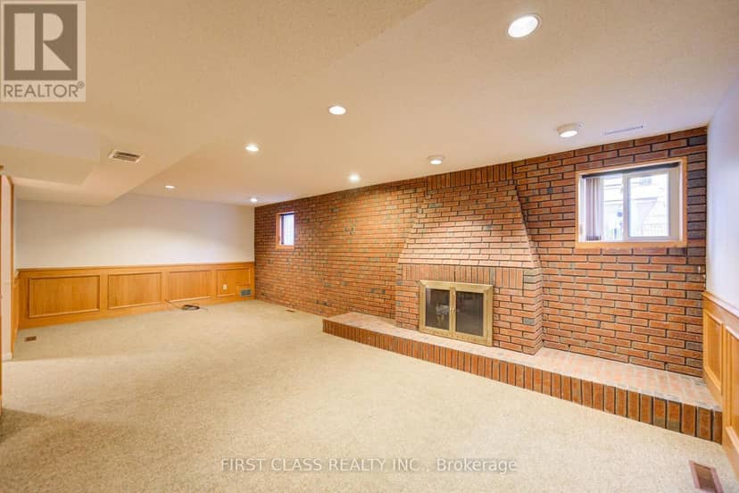 54 Magpie Crescent — photo 36 of 40
