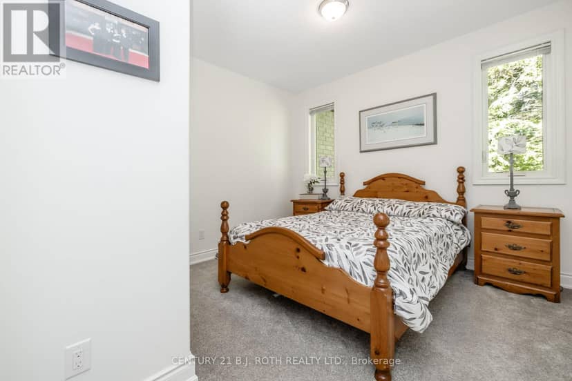2 Sycamore Circle — photo 28 of 40