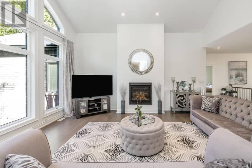 2 Sycamore Circle, Springwater, photo 8