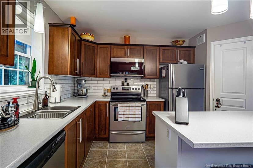 12 Mount Halak Avenue — photo 10 of 40