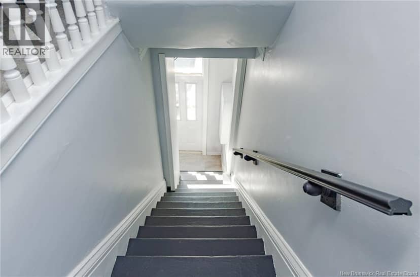 143 Elliott Row — photo 10 of 22