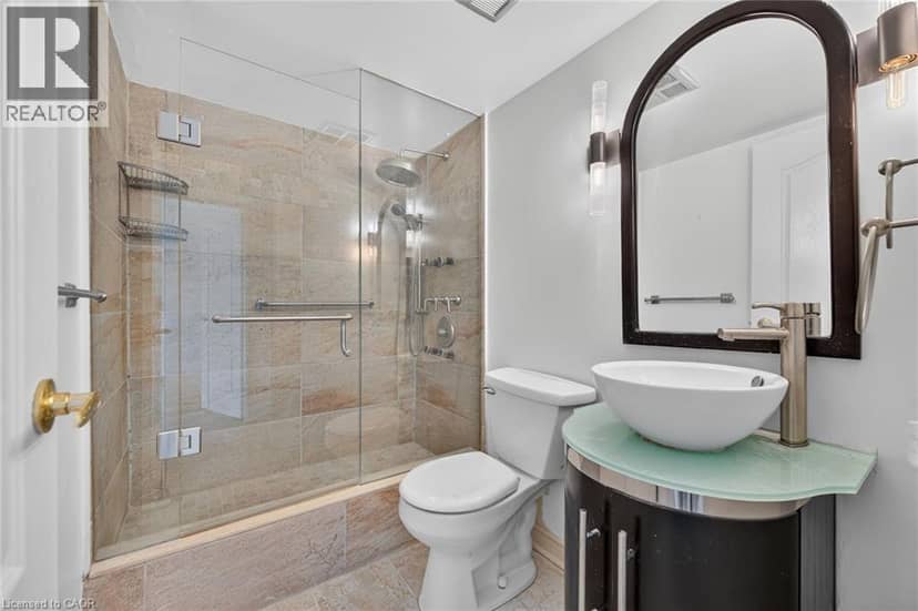 10 JOHN Street W Unit# 409 — photo 27 of 39