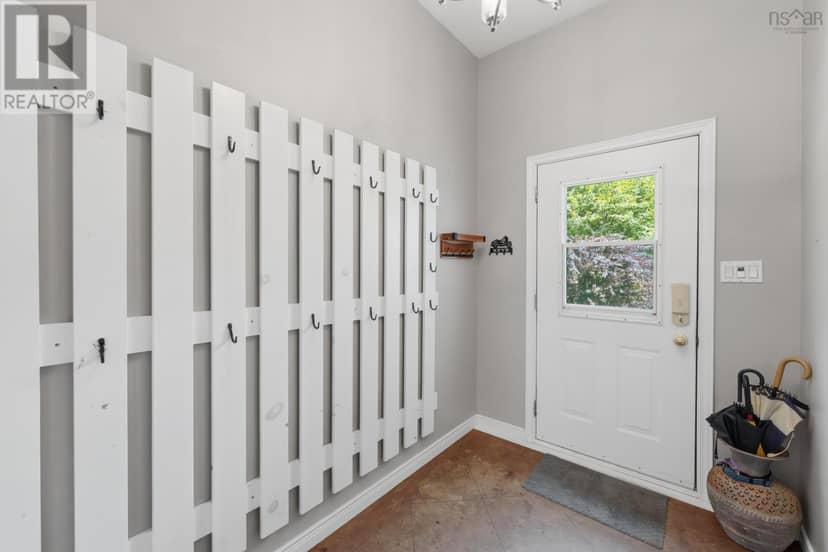 57 Dr Lewis Johnston Street — photo 15 of 40