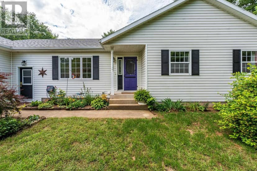 57 Dr Lewis Johnston Street, South Farmington, photo 7