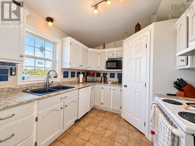 950 Brule Shore Road — photo 23 of 40
