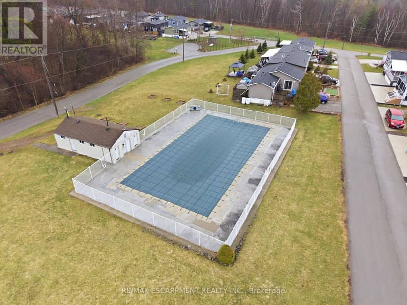 5 Oak Street - 4449 Milburough Line — photo 36 of 37