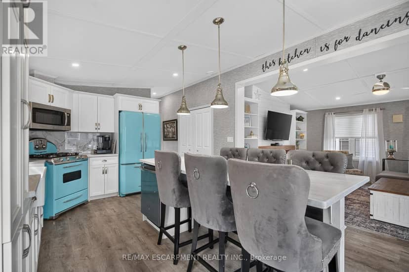 5 Oak Street - 4449 Milburough Line, Burlington, photo 6