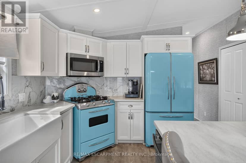 5 Oak Street - 4449 Milburough Line, Burlington, photo 7