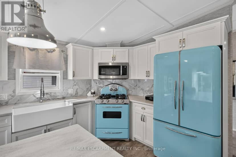 5 Oak Street - 4449 Milburough Line, Burlington, photo 8