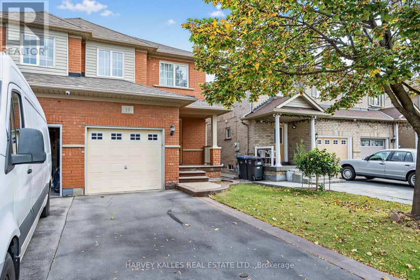 39 Ridgefield Court, Brampton, photo 2