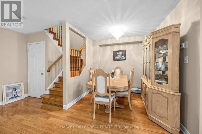 39 Ridgefield Court, Brampton, photo 8