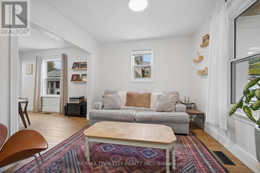 29 Victoria Avenue — photo 8 of 40