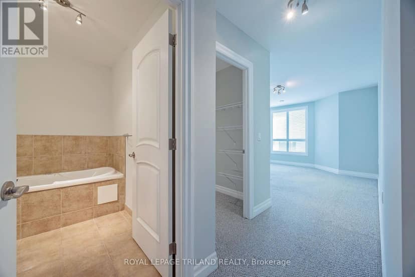 1202 - 250 Pall Mall Street — photo 27 of 40