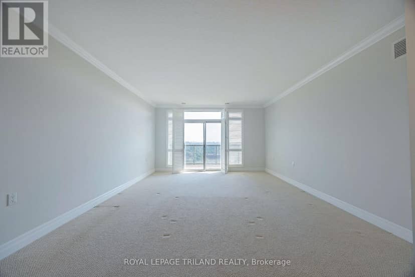 1202 - 250 Pall Mall Street — photo 16 of 40