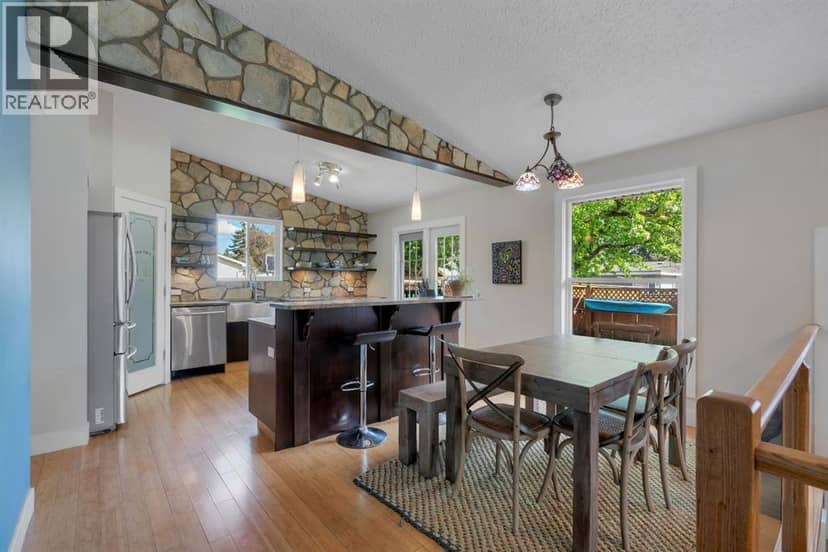 6316 Crowchild Trail SW, Calgary, photo 3