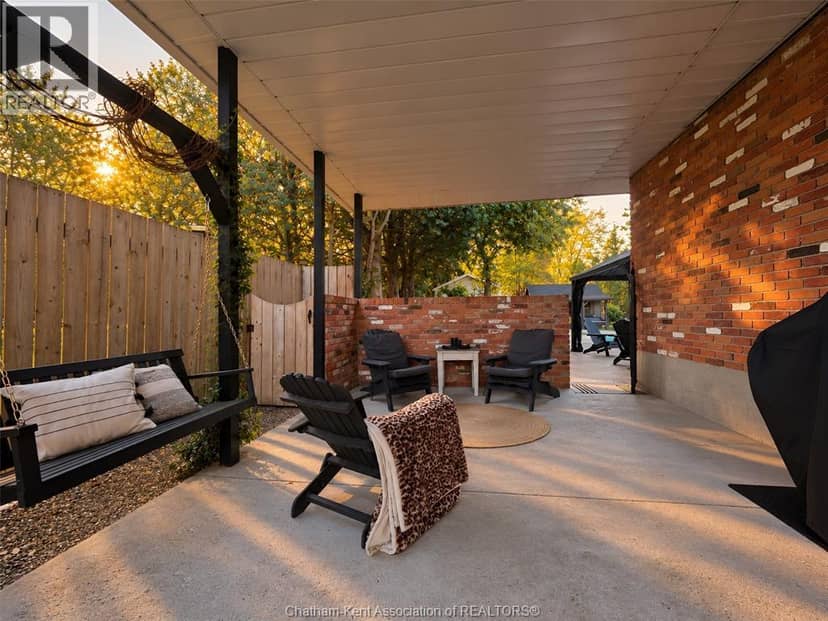 118 Lancefield PLACE — photo 25 of 40