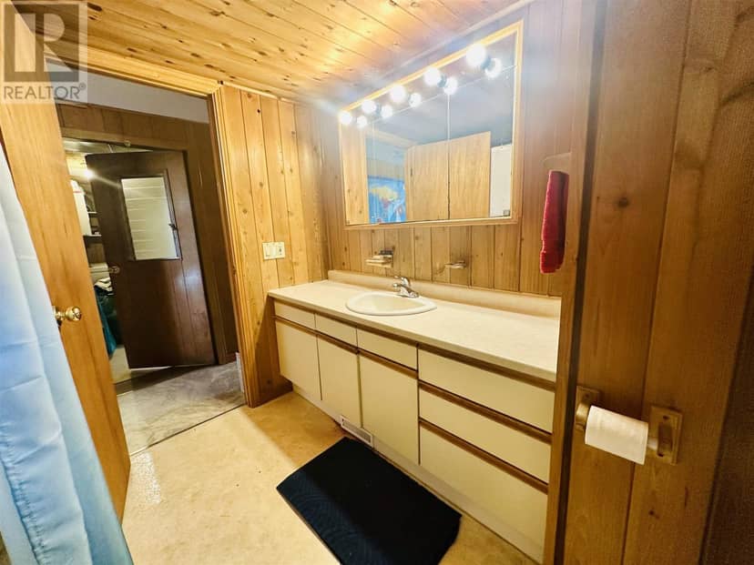 16 Ski Hill RD — photo 26 of 36