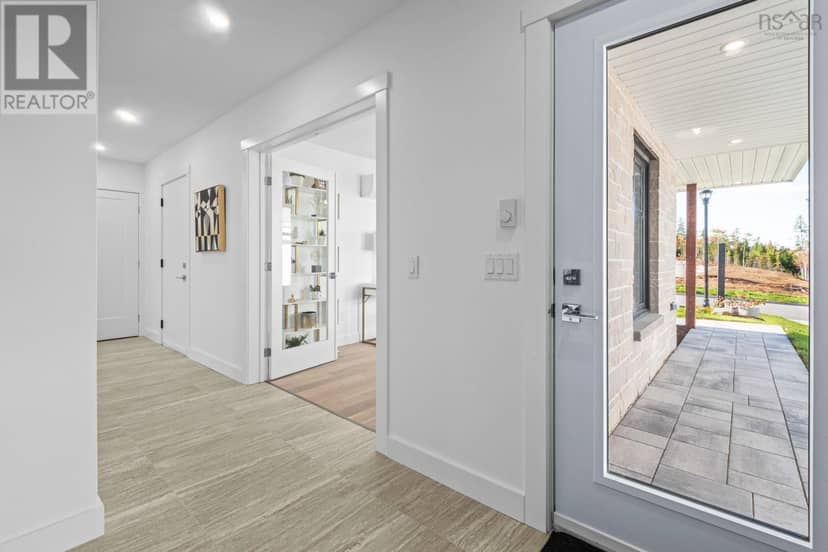 271 Provence Way, Brunello Estates, photo 2