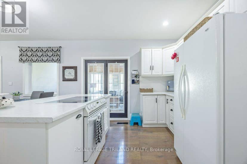 143 St George Street — photo 15 of 40