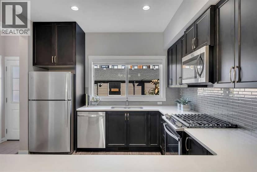 328 Midtown Gate SW — photo 11 of 39