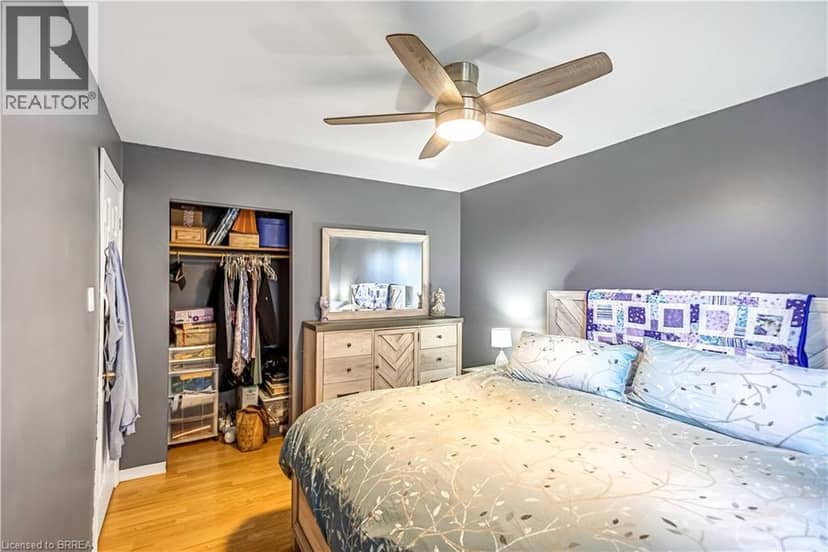 36 VALERIE Court — photo 15 of 40