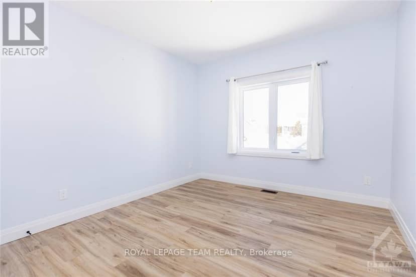 13 Morrison Drive — photo 19 of 36