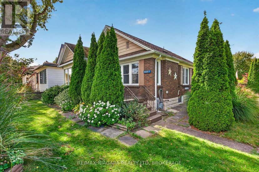 5657 Prince Edward Avenue, Niagara Falls, photo 2