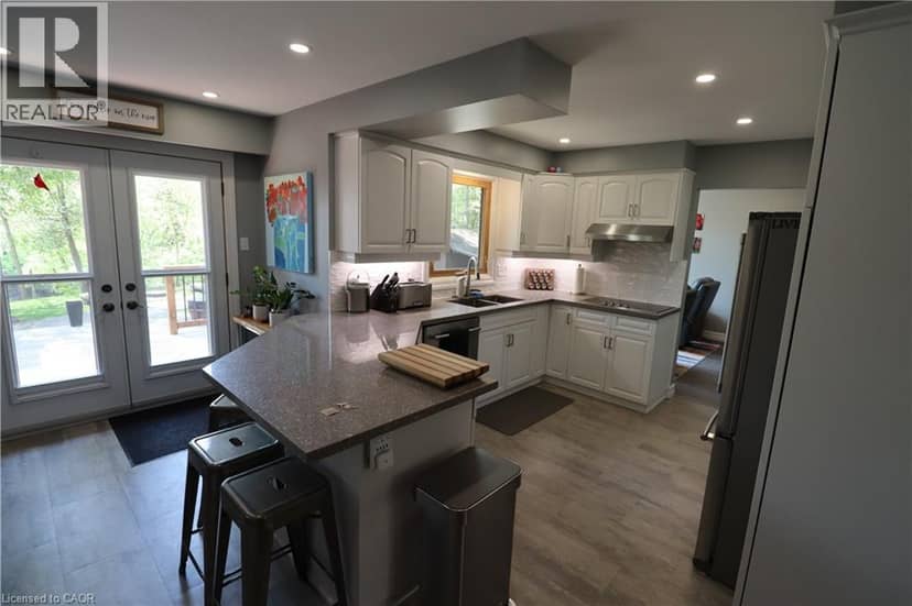 1814 NAFZIGER Road — photo 9 of 40