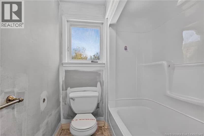 136 Acadie Street — photo 21 of 40