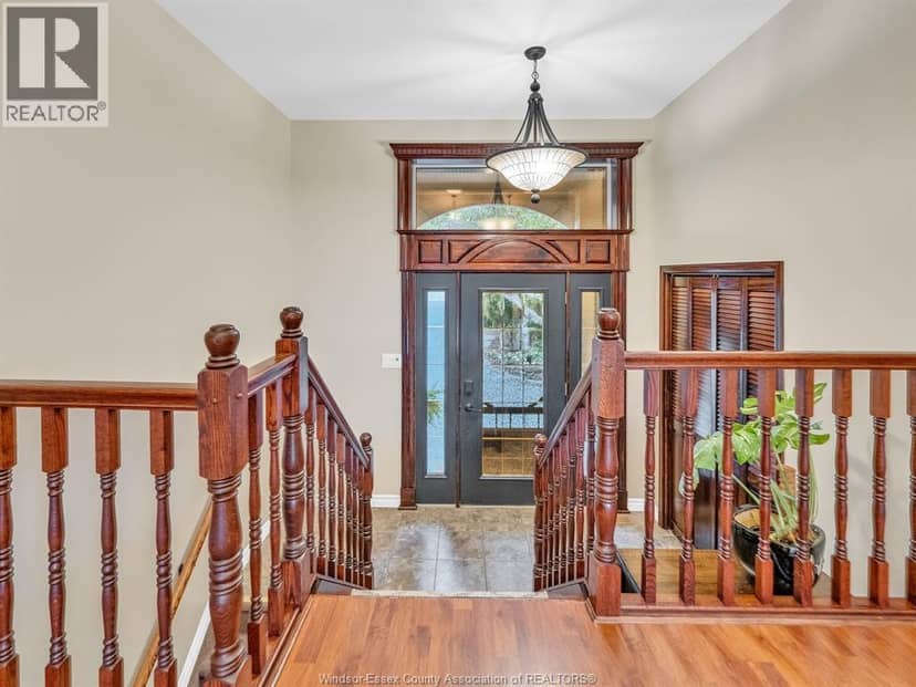 15461 County Rd 8, Essex, photo 3