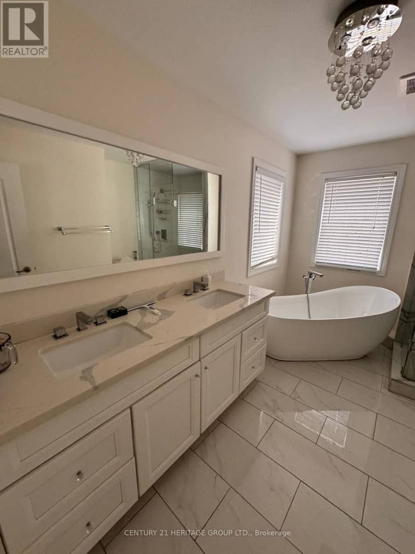 82 Raintree Crescent — photo 12 of 18