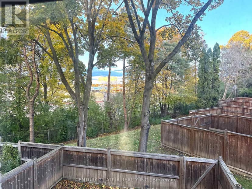38 Henderson Drive — photo 22 of 24