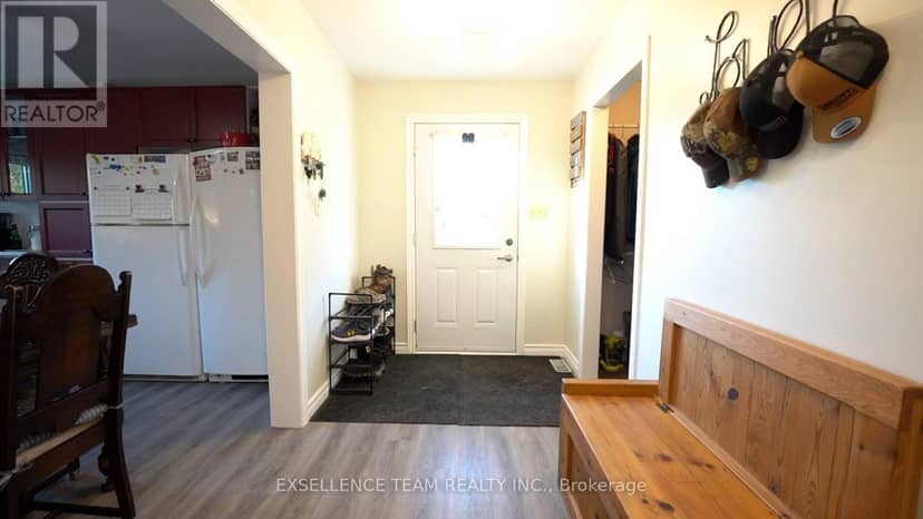 7 Mary Street, Edwardsburgh/Cardinal, photo 5