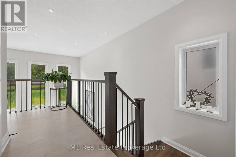 545 Bridgemill Crescent — photo 21 of 40