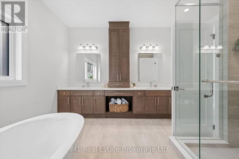 545 Bridgemill Crescent — photo 34 of 40