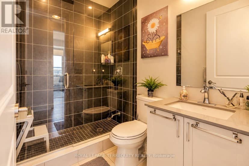 702 - 1063 Douglas McCurdy Common — photo 13 of 19