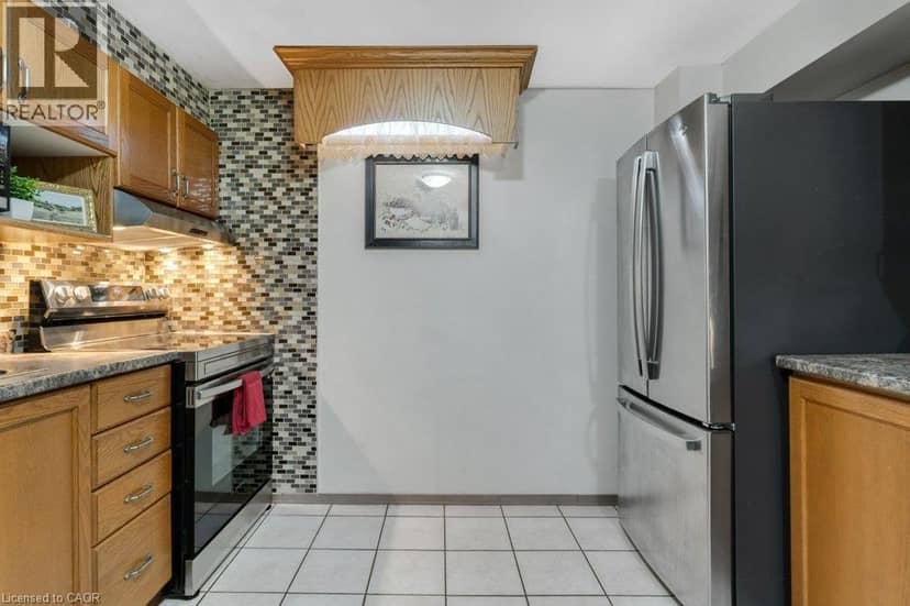 222 THUNDERBIRD Drive — photo 25 of 40
