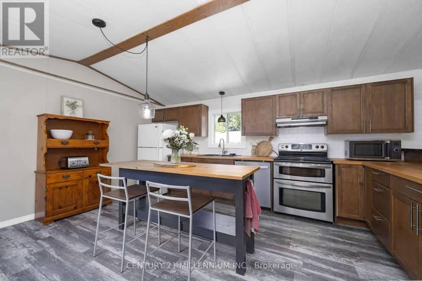 10 Park Boulevard — photo 11 of 27