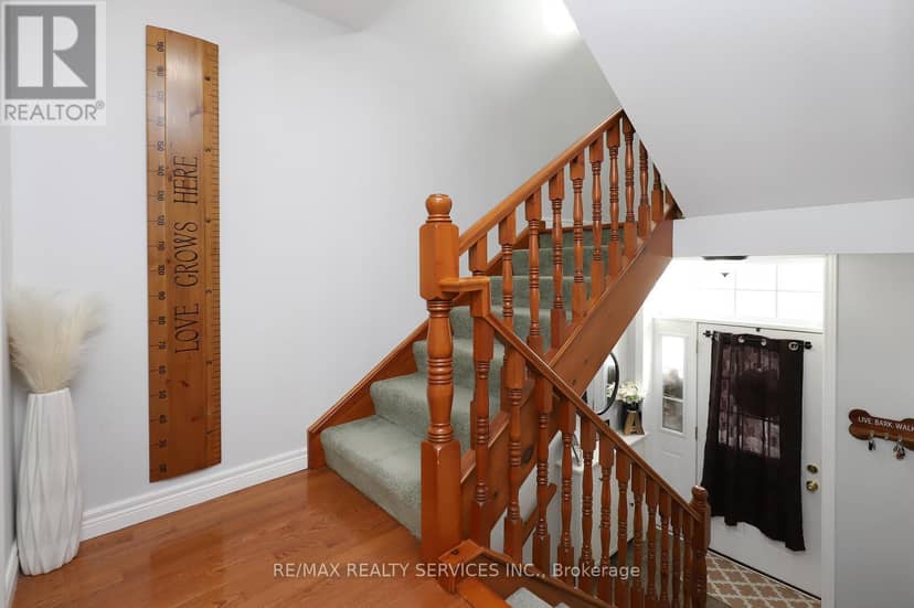 52 Crozier Street, East Luther Grand Valley, photo 5