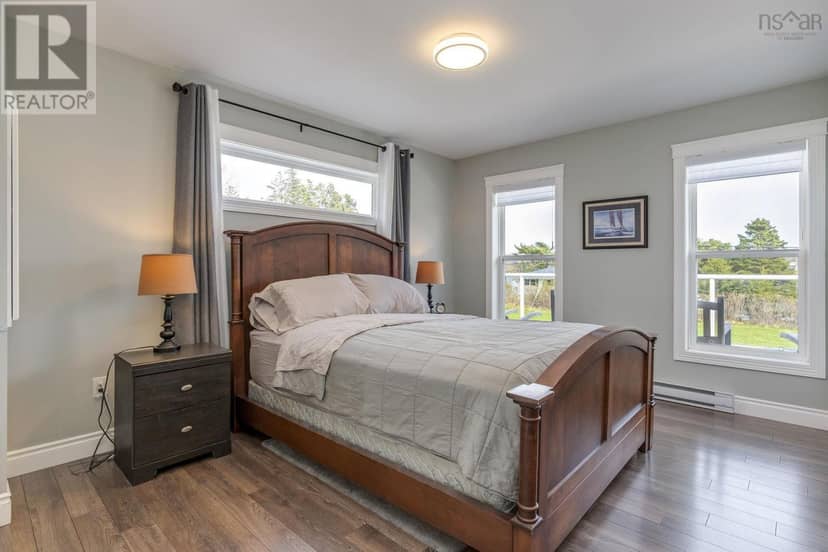 27 Prospect Bay Road — photo 15 of 40