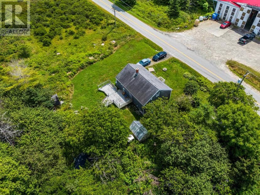 24 Doucet Wharf Road — photo 12 of 34