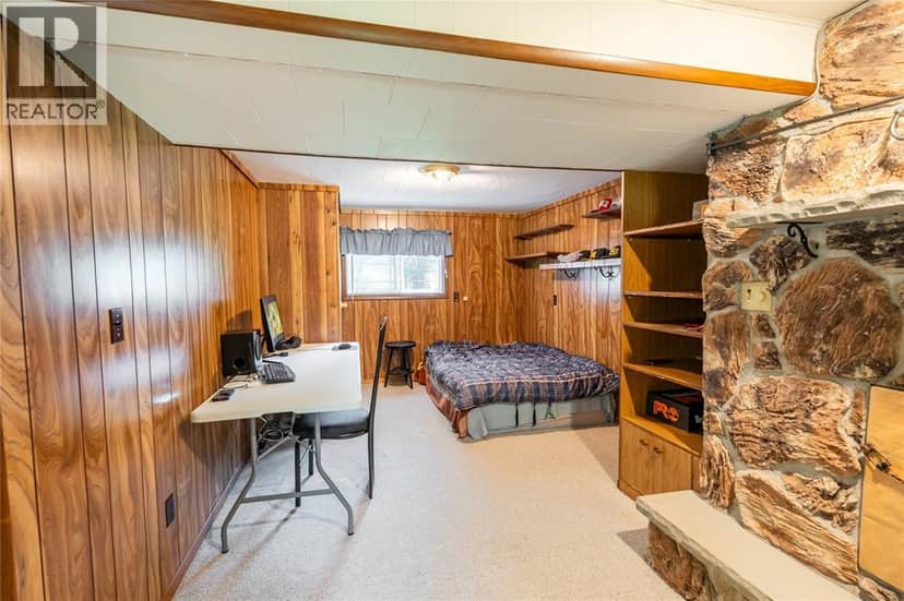 8 Parry Drive — photo 18 of 36