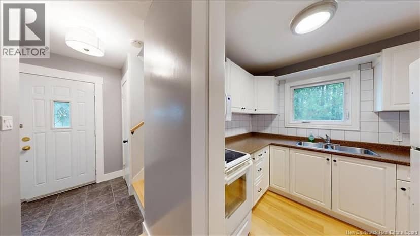 145 Woodhaven Drive — photo 8 of 36