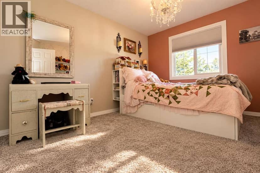 10235 75A Avenue — photo 37 of 40