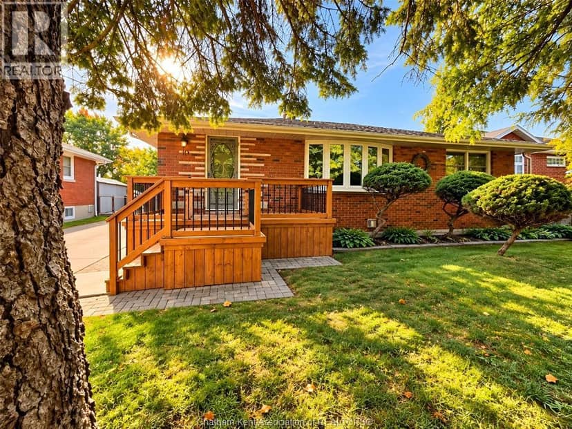 10 Birchwood STREET — photo 1 of 40