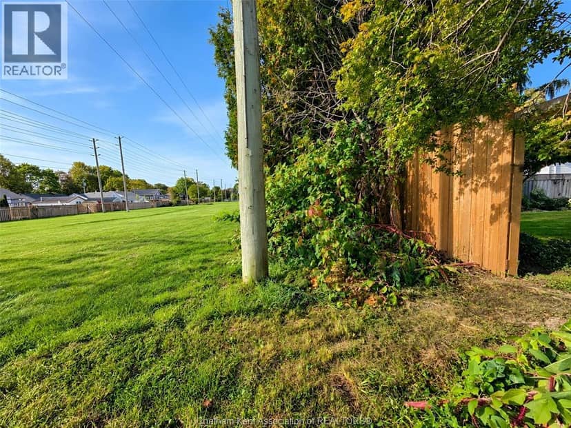 10 Birchwood STREET — photo 9 of 40