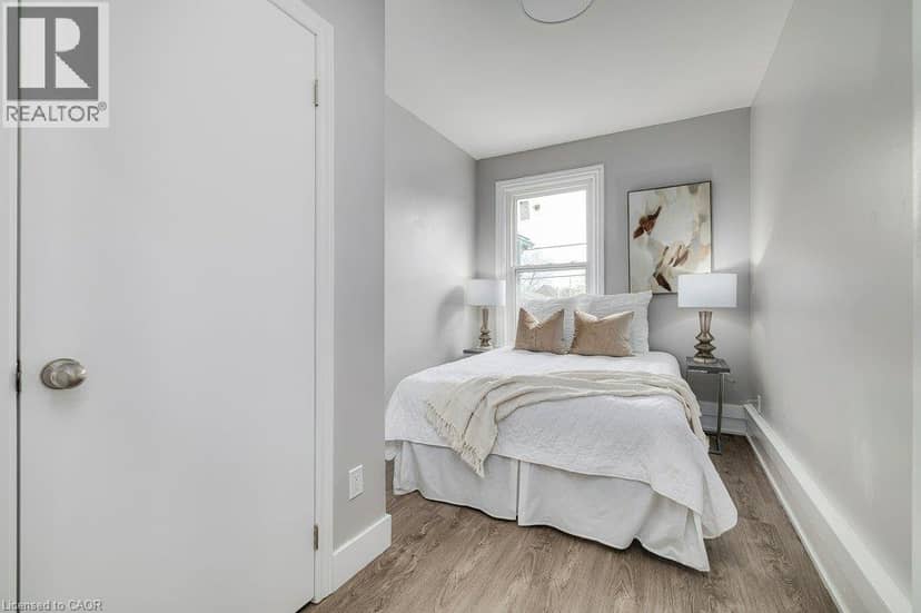 125 CATHCART Street — photo 15 of 22
