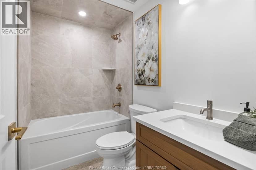 215-C LESPERANCE ROAD Unit# 202 — photo 17 of 25
