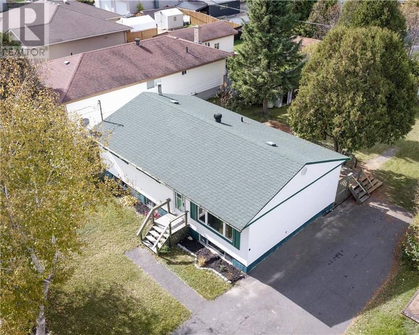 3329 Romeo Street — photo 26 of 30