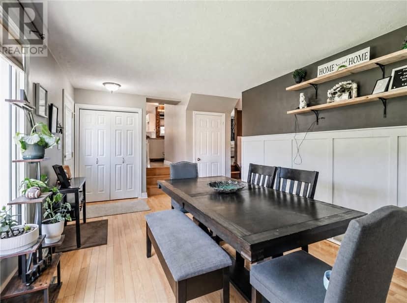 794 Auger Avenue — photo 10 of 37